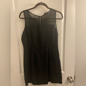 Forever 21 Sleeveless Short Black Dress L